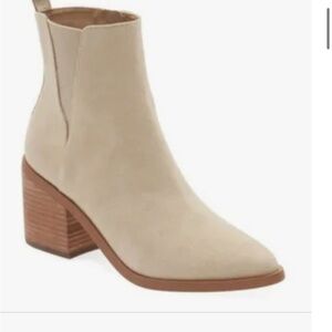 Nordstrom BP Baylee bootie in beige taupe
